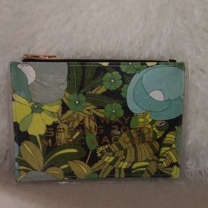 Marc Jacobs Spring Runway 2020 cosmetic bag